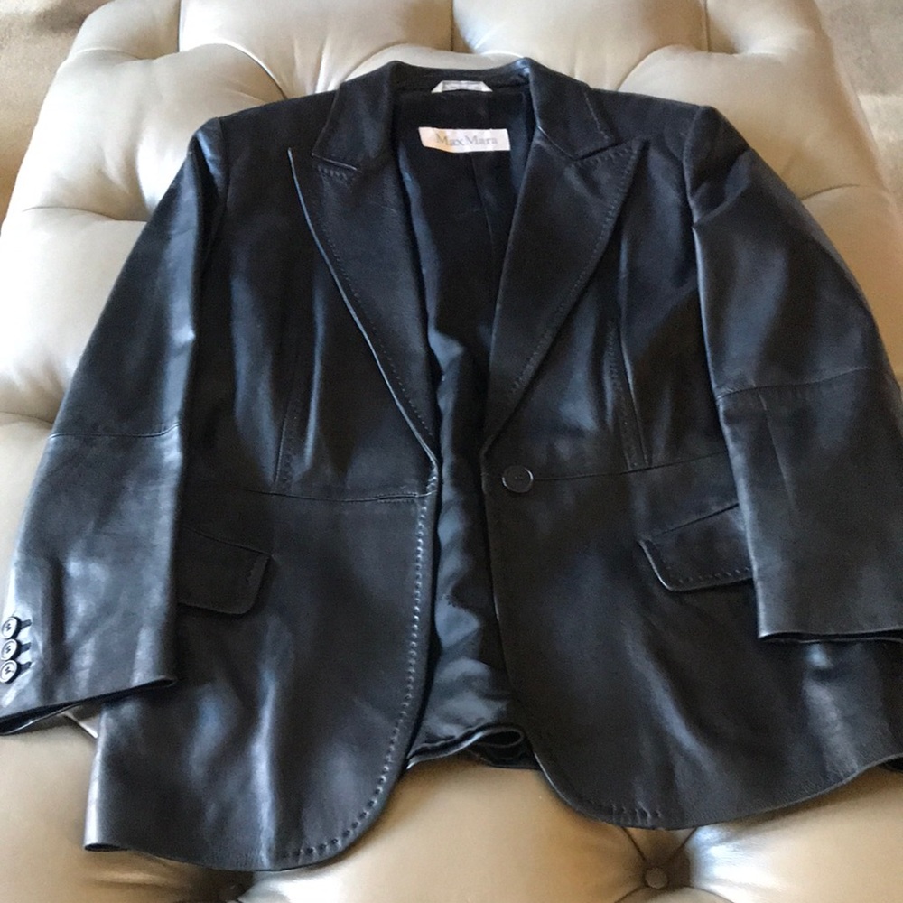 Max Mara  Black glove leather blazer size 40